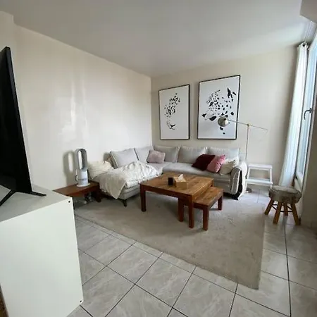 Apartment Duplex Entre De Paris Et Noisy-le-Grand