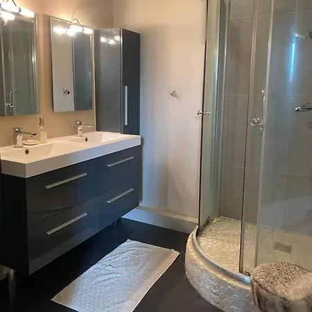 Apartment Duplex Entre De Paris Et *